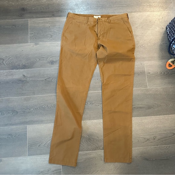 Burberry Brit men's brown khaki pants (Sz 34R)